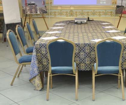 Meeting-Tavolo Reale